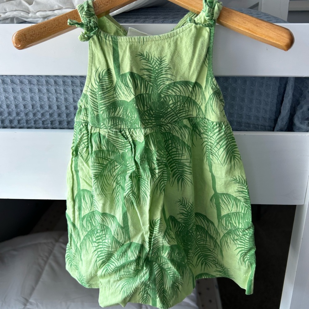 Zara kids dress size 9-12m